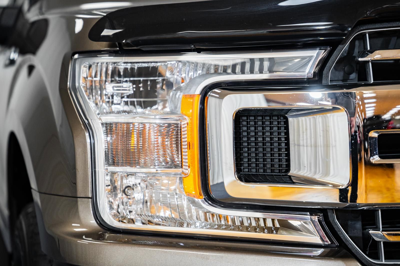 Used 2020 Ford F150 XLT w/ Equipment Group 302A Luxury image 9