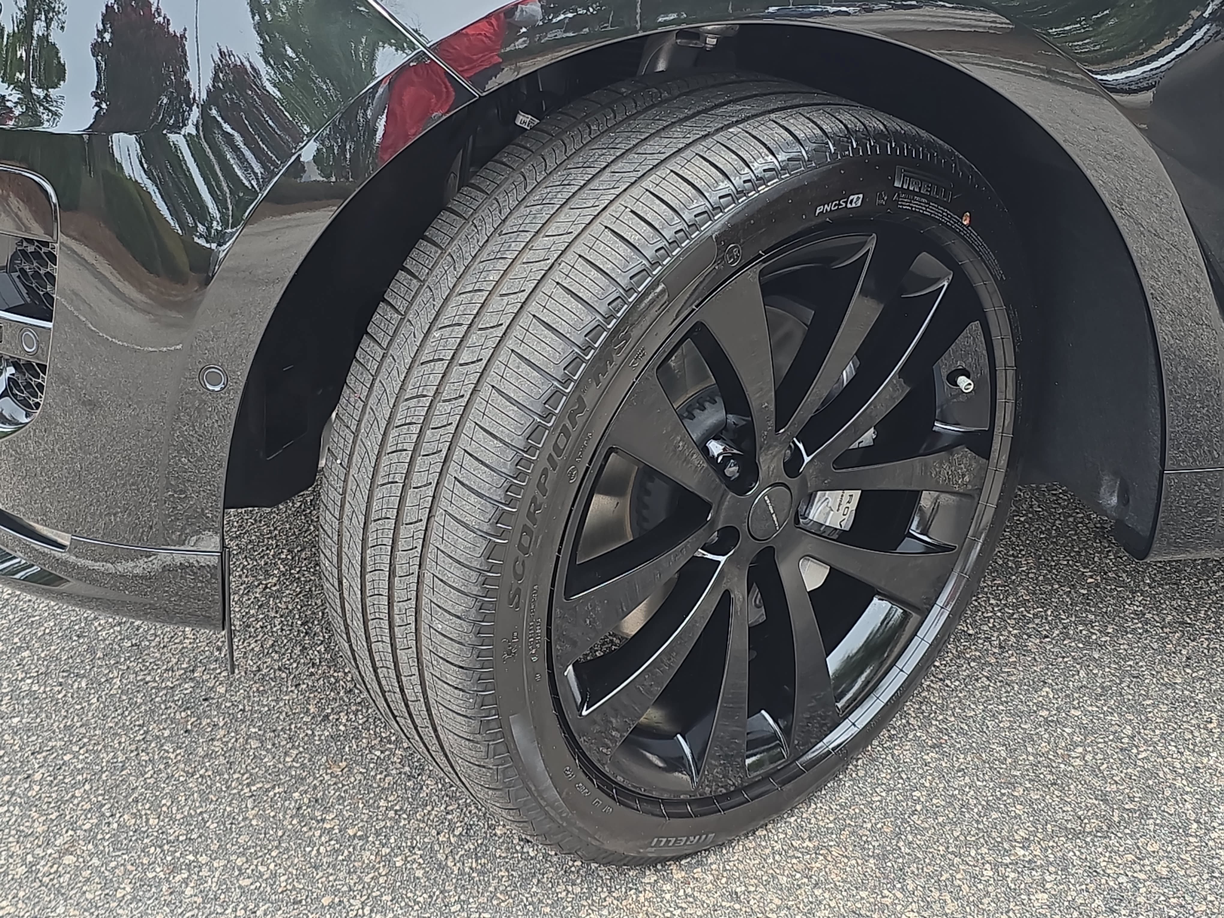 New 2026 Land Rover Range Rover Sport Dynamic SE AWD/4WD image 33