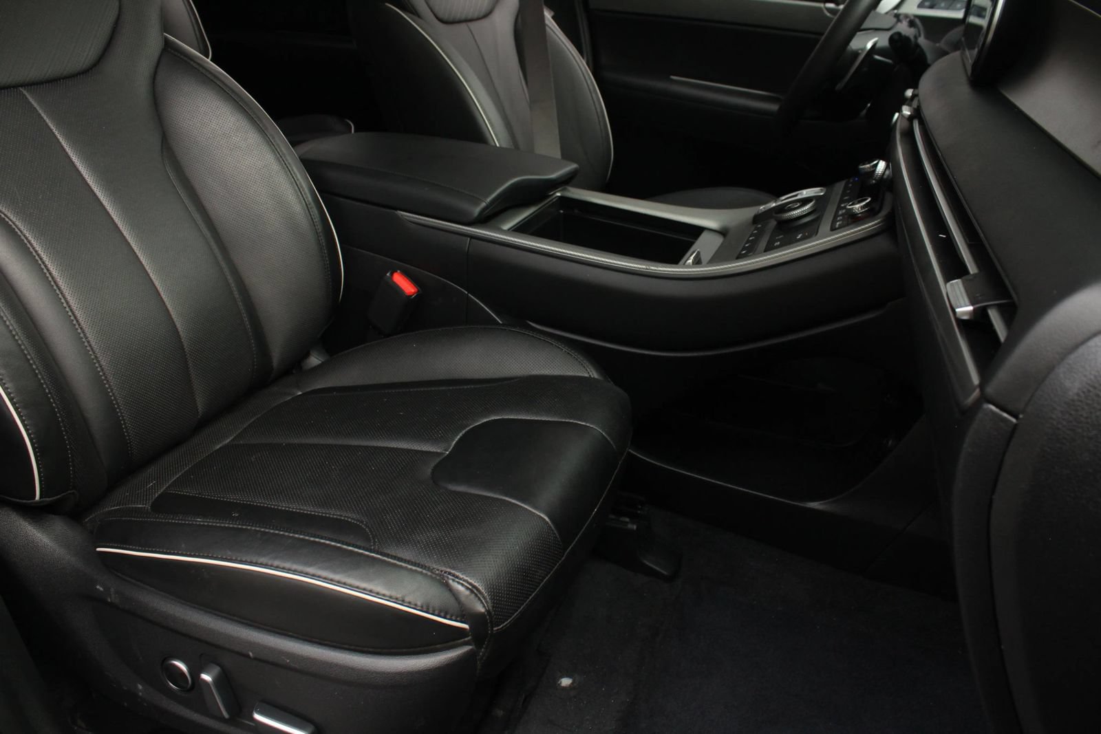 Used 2025 Hyundai Palisade SEL FWD image 24