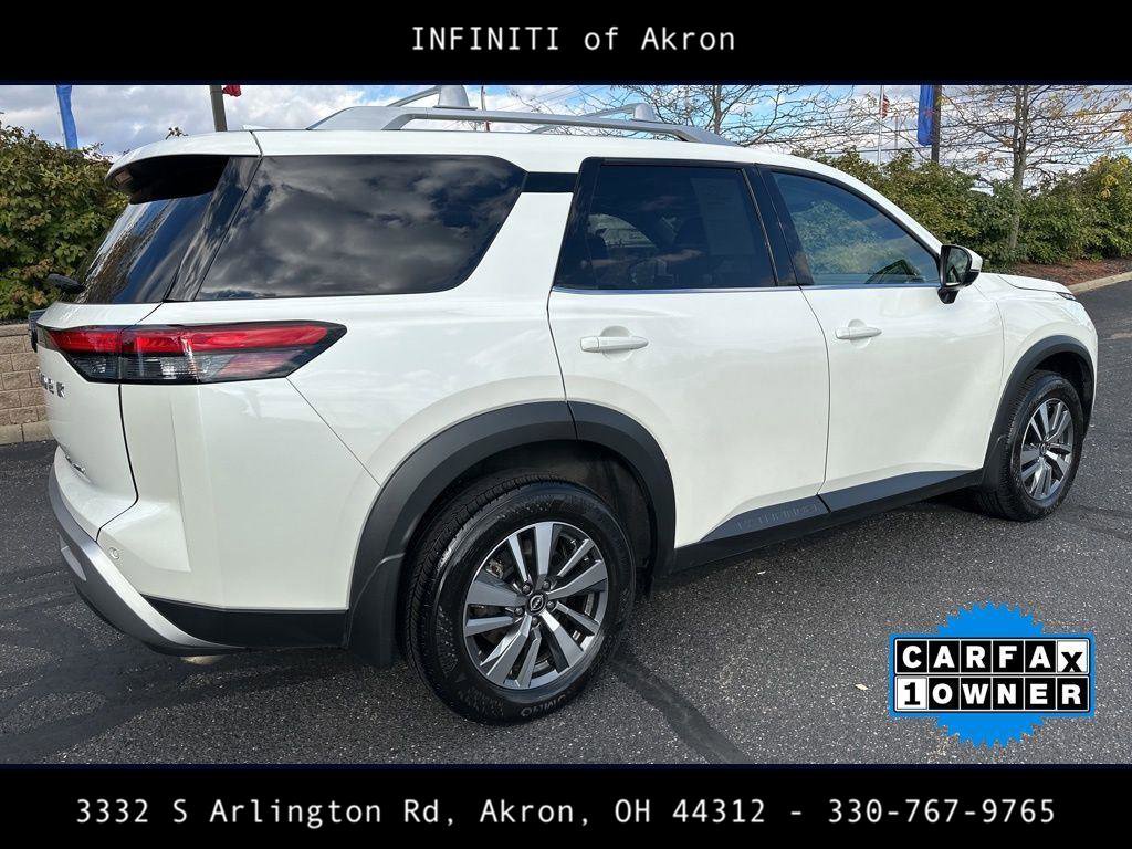 Used 2024 Nissan Pathfinder SL image 15