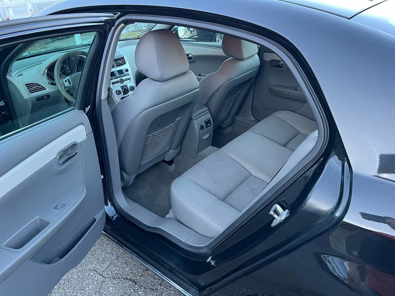 Used 2012 Chevrolet Malibu LT image 16