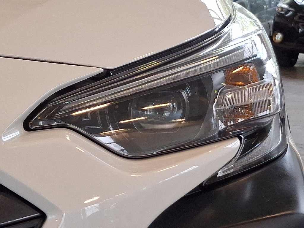 Certified 2024 Subaru Outback Premium AWD/4WD image 13