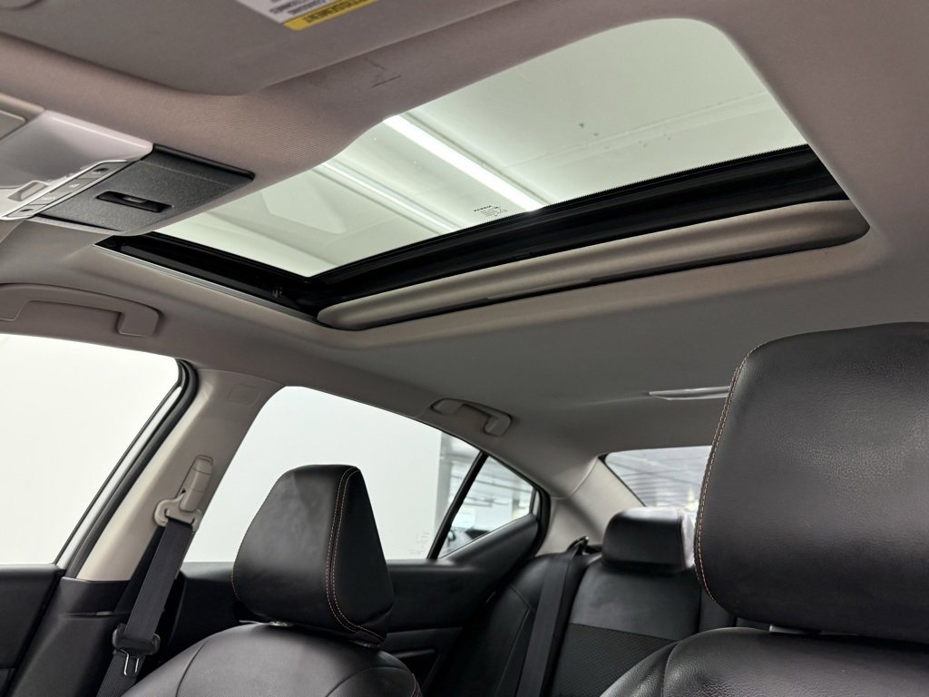 Used 2019 Nissan Altima 2.5 SR w/ SR Premium Package image 19