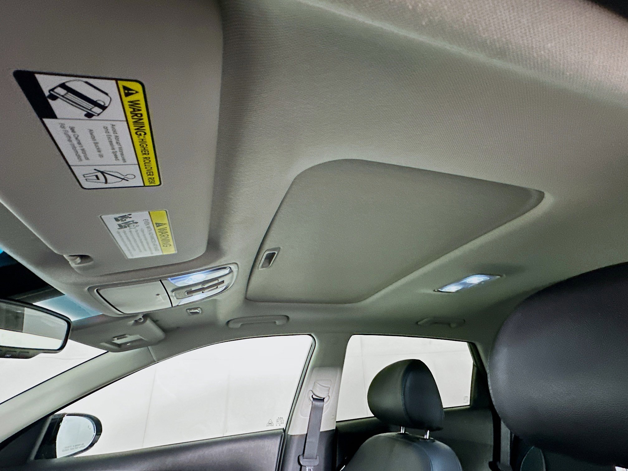 Used 2022 Kia Niro EX Premium image 26