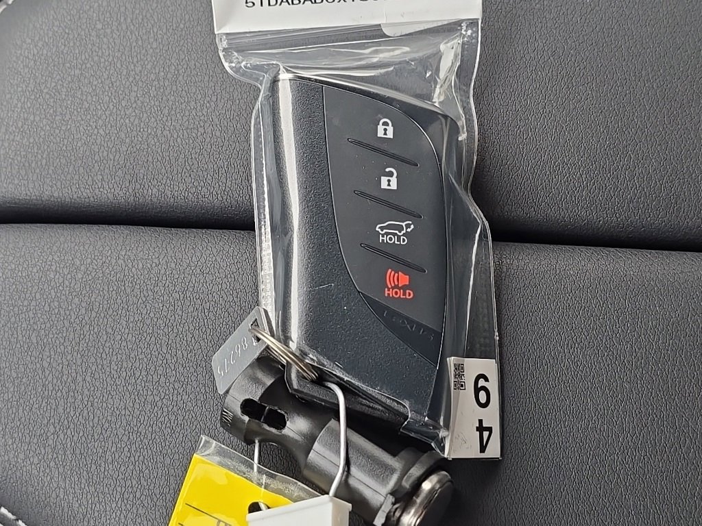 New 2026 Lexus TX 500h AWD image 34