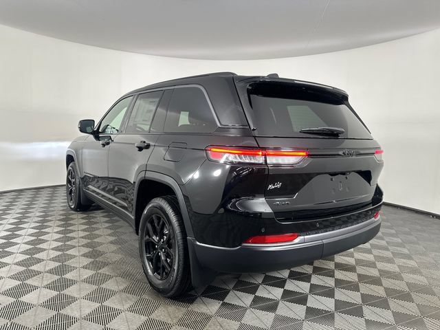 New 2026 Jeep Grand Cherokee L Limited w/ Luxury Tech Group II AWD/4WD image 4