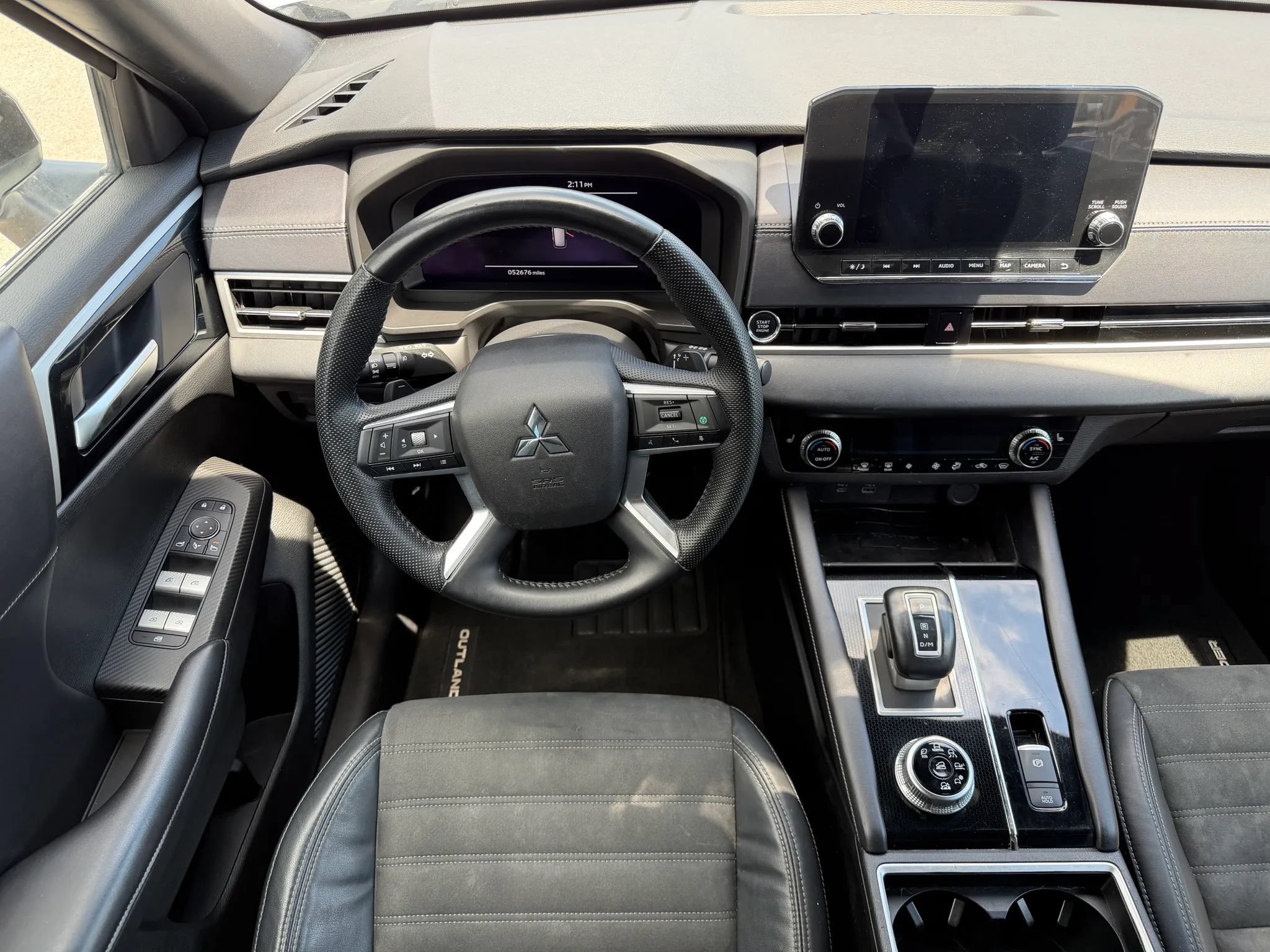 Used 2023 Mitsubishi Outlander SE AWD/4WD image 8