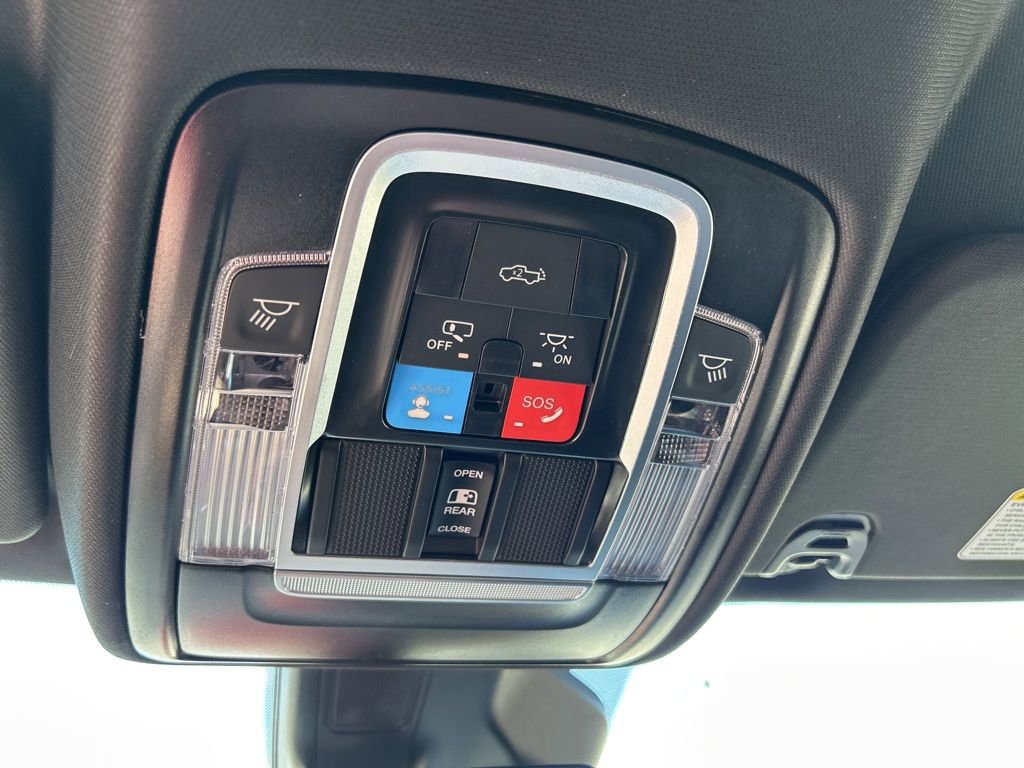 New 2026 RAM 1500 Laramie AWD/4WD image 34