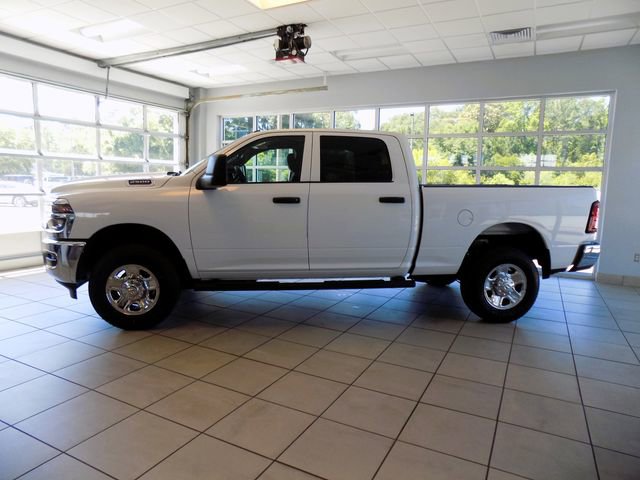 New 2026 RAM 2500 Tradesman AWD/4WD image 4