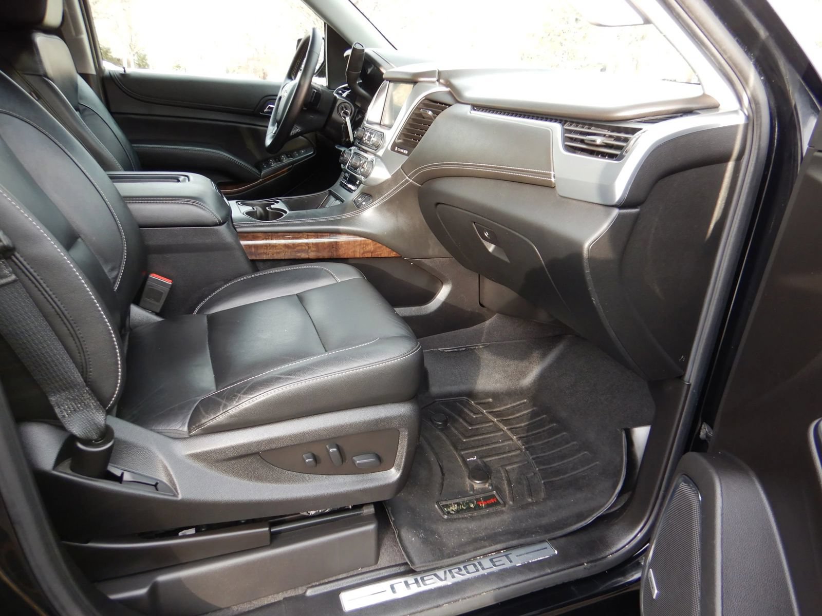 Used 2020 Chevrolet Tahoe LT AWD/4WD image 22