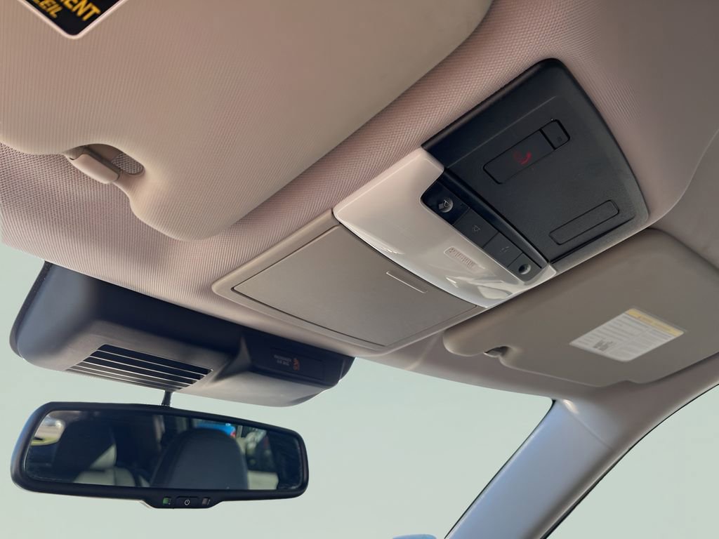 Used 2022 Mitsubishi Outlander SEL image 21