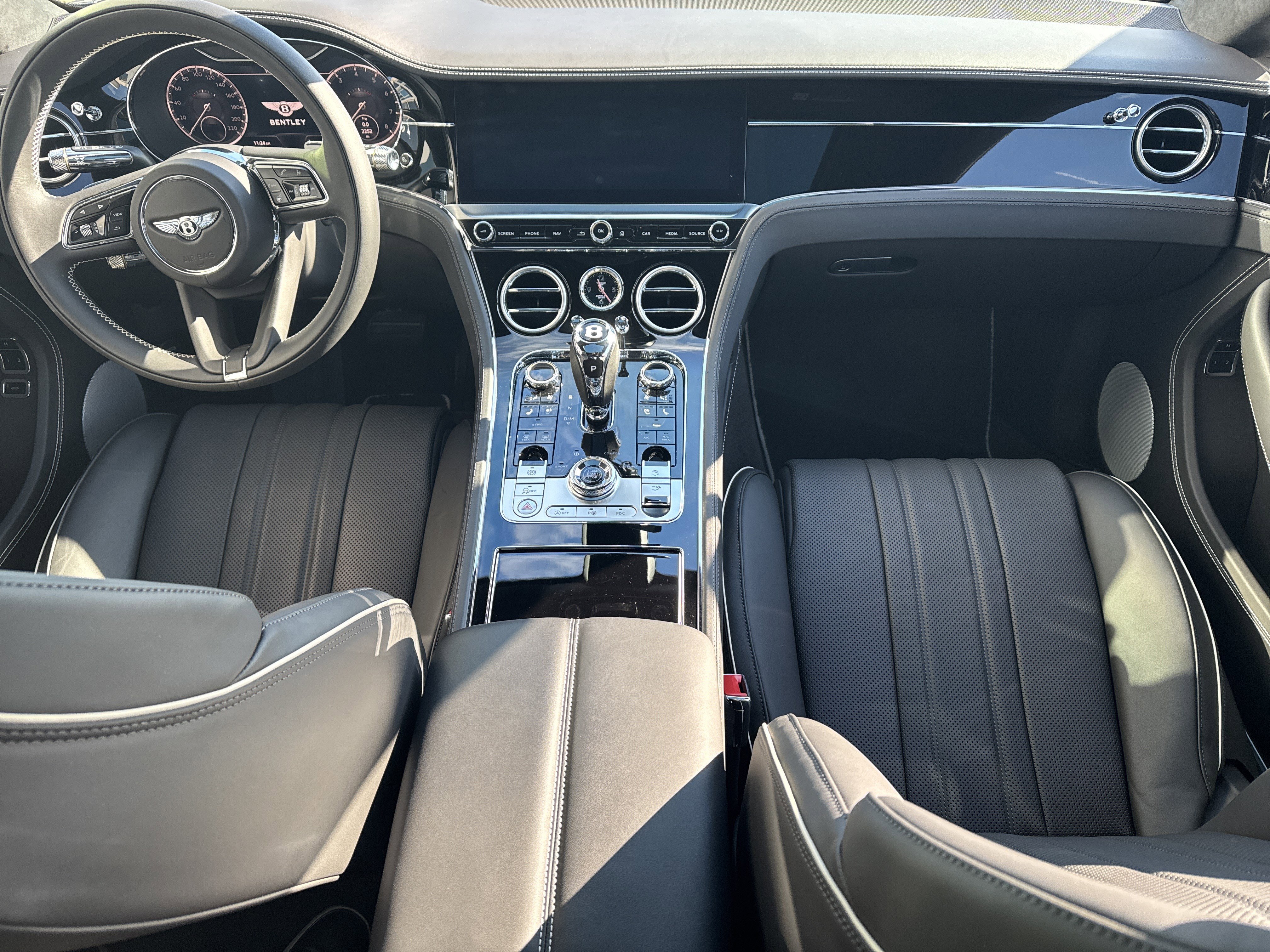 Used 2023 Bentley Continental GT Mulliner image 4