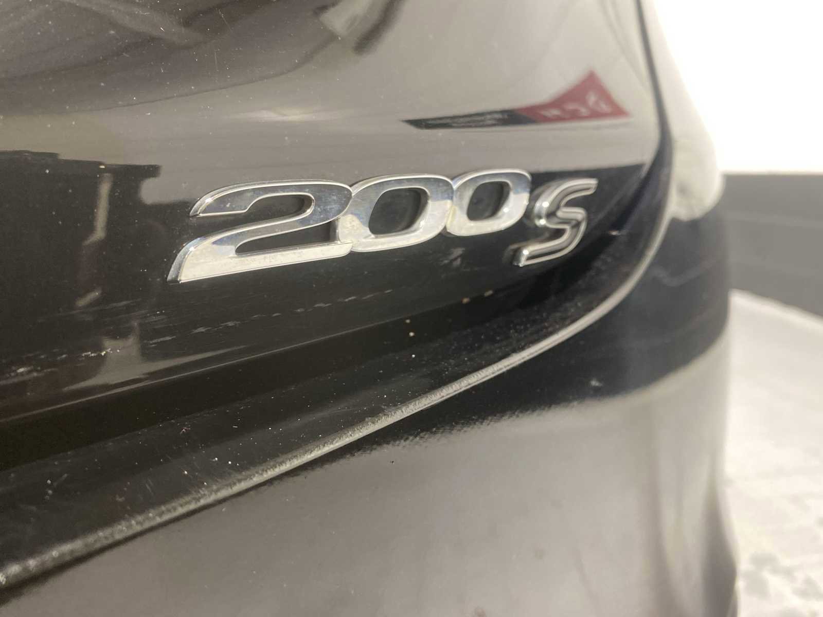 Used 2015 Chrysler 200 S w/ Navigation & Sound Group I image 7