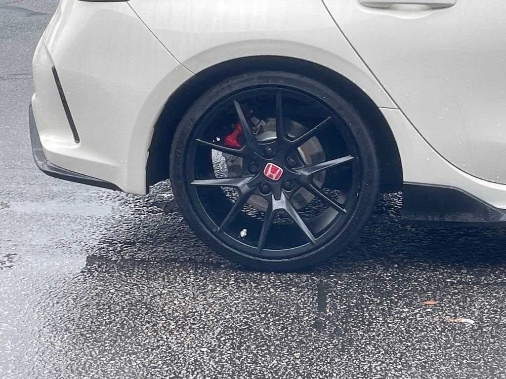 Used 2025 Honda Civic Type R image 11