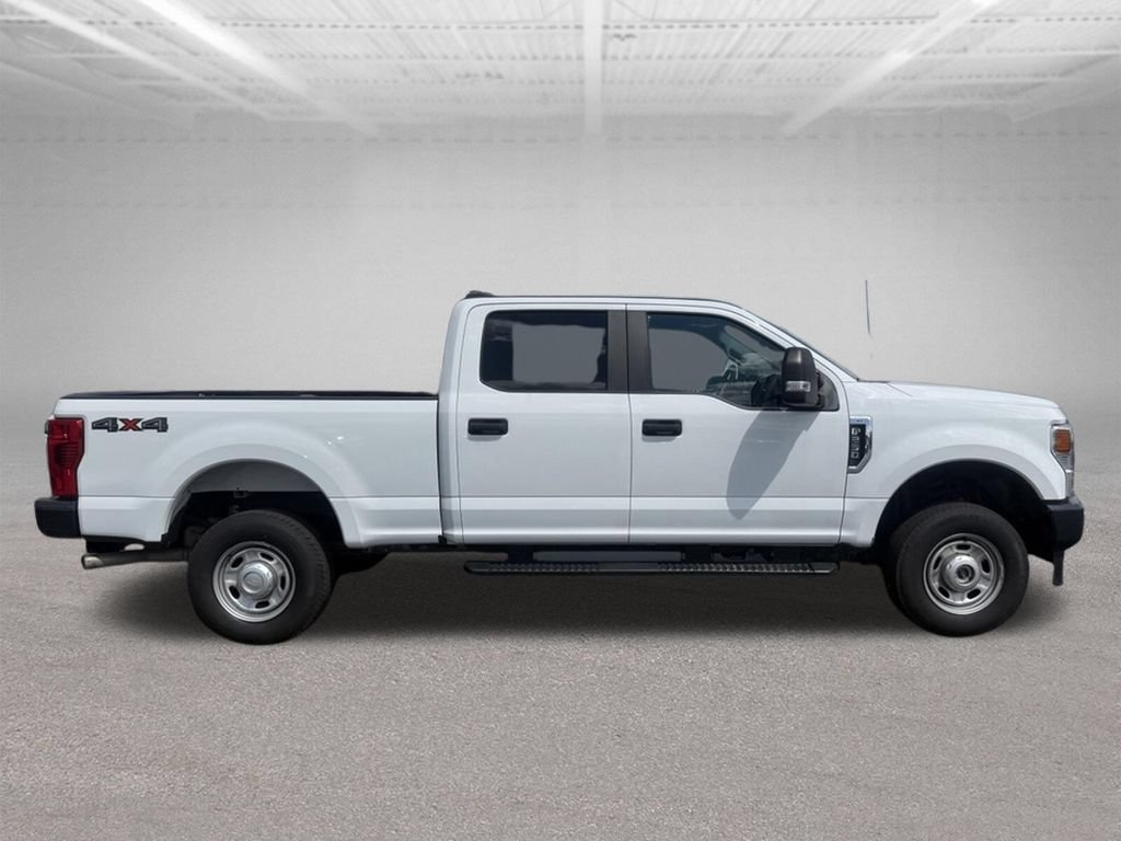 Used 2022 Ford F250 XL w/ Power Equipment Group AWD/4WD image 3
