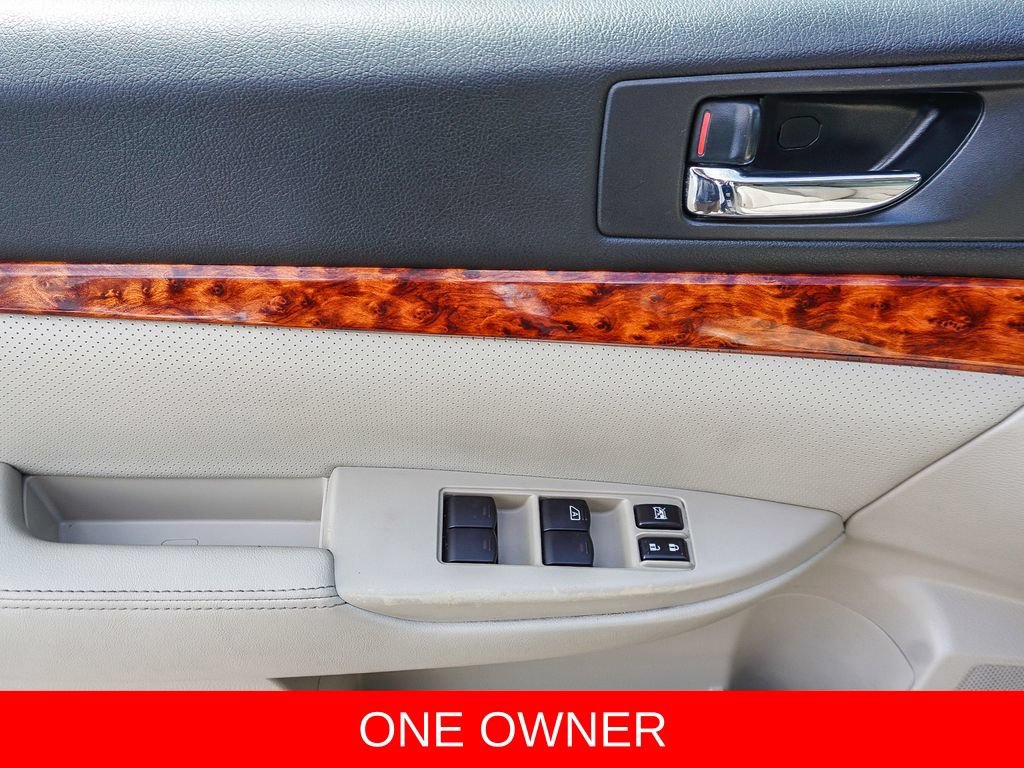 Used 2012 Subaru Outback 2.5i Limited AWD/4WD image 18