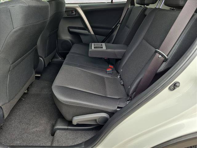Used 2018 Toyota RAV4 LE w/ All Weather Liner Package AWD/4WD image 19