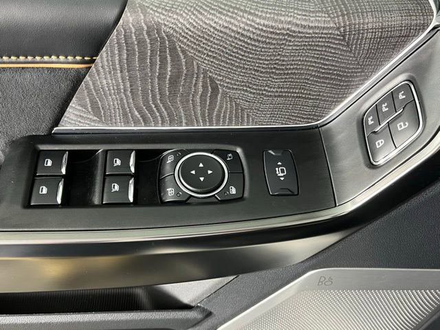 Used 2024 Ford F350 Platinum w/ FX4 Off-Road Package image 21