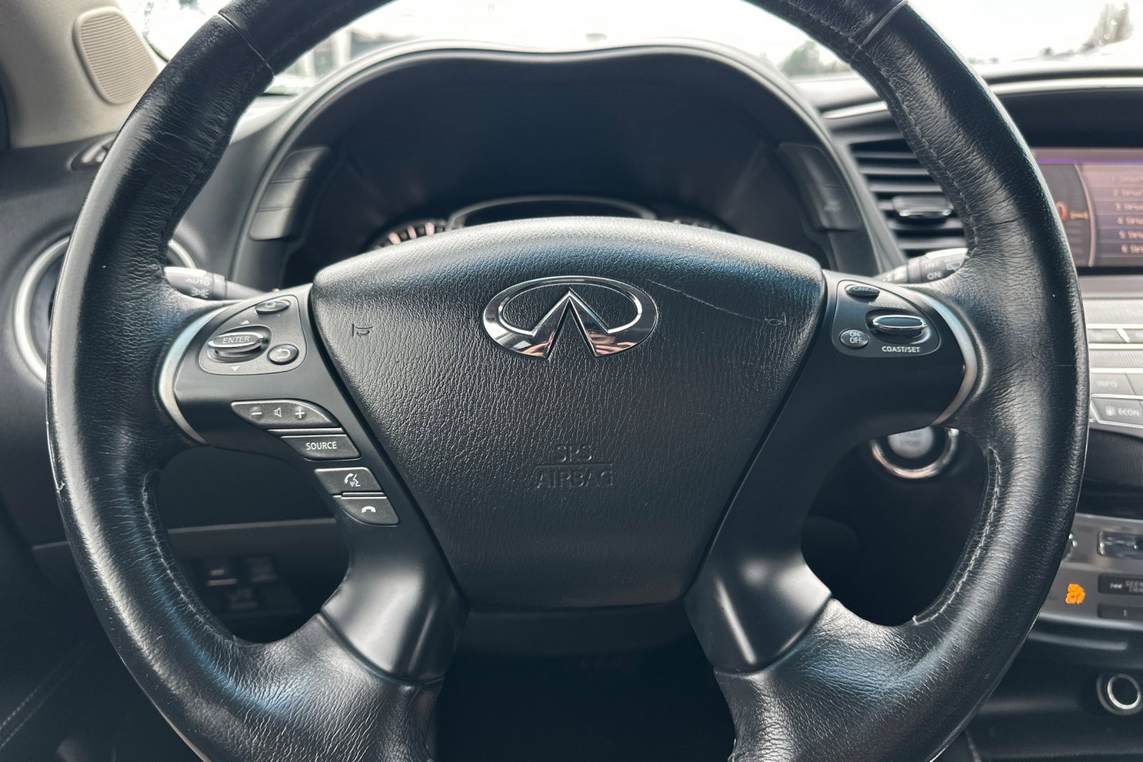 Used 2016 INFINITI QX60 AWD w/ Premium Package image 22