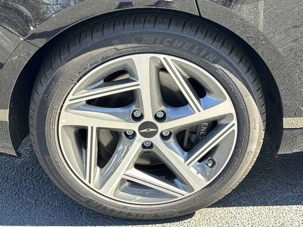 Used 2025 Genesis G80 3.5T Sport image 17