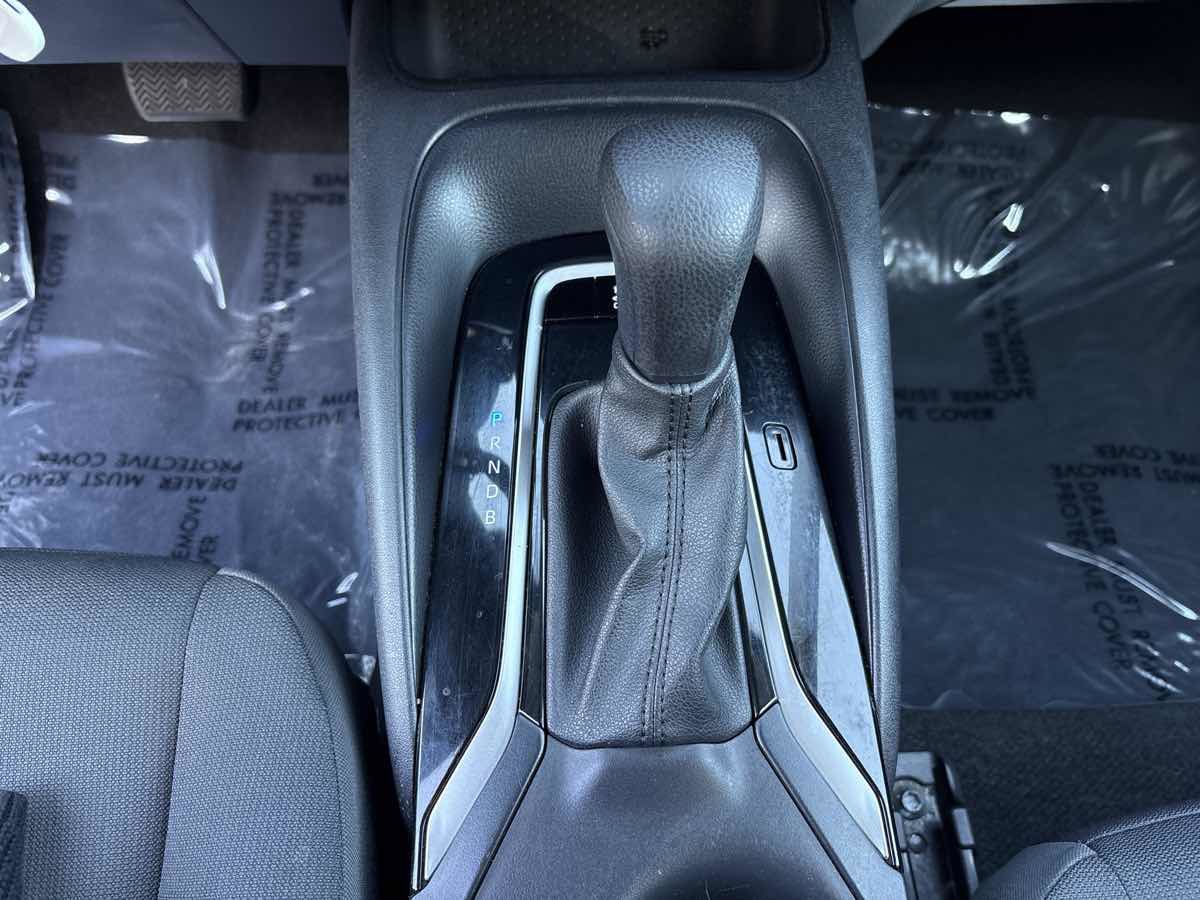 Used 2023 Toyota Corolla LE image 27