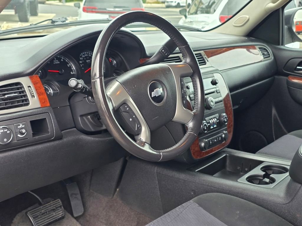 Used 2012 Chevrolet Tahoe LS w/ Convenience Package RWD image 11