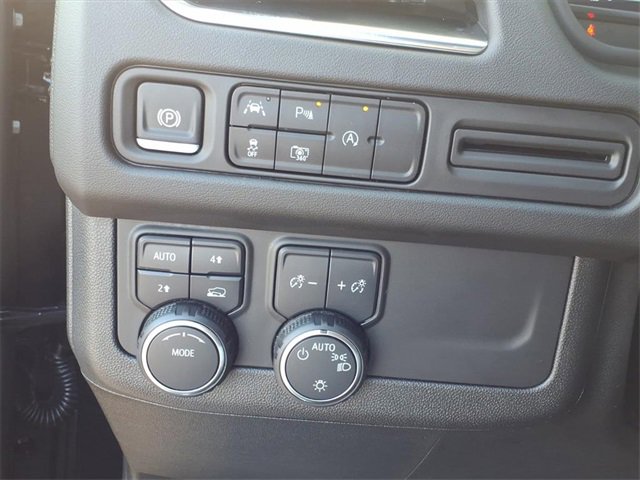 Used 2024 Chevrolet Tahoe RST w/ Sport Performance Package image 70