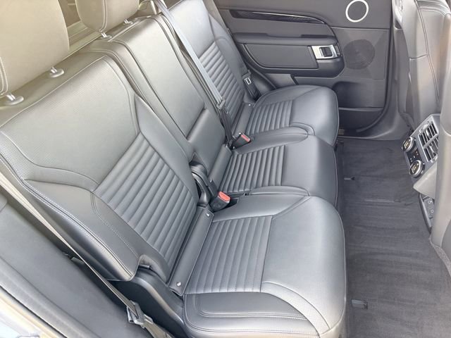 Used 2025 Land Rover Discovery S AWD/4WD image 22