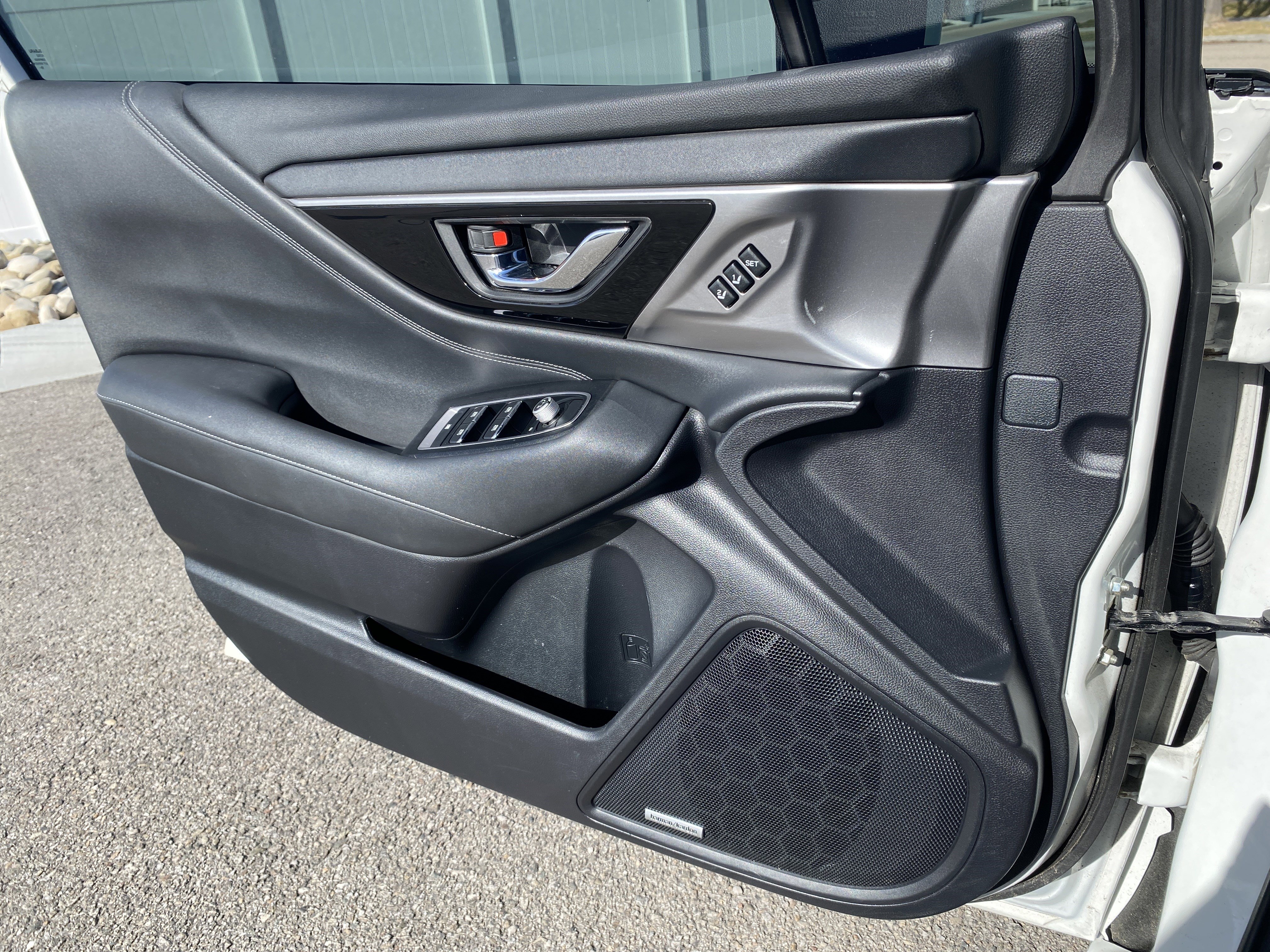 Used 2020 Subaru Legacy Limited w/ Popular Package #2 image 17