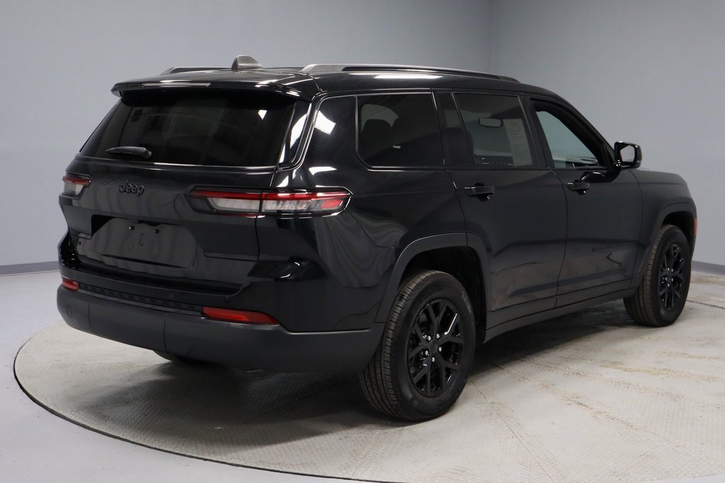 Used 2024 Jeep Grand Cherokee L Laredo image 13