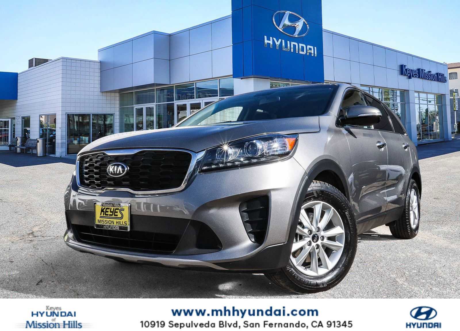 Used 2019 Kia Sorento LX FWD image 1