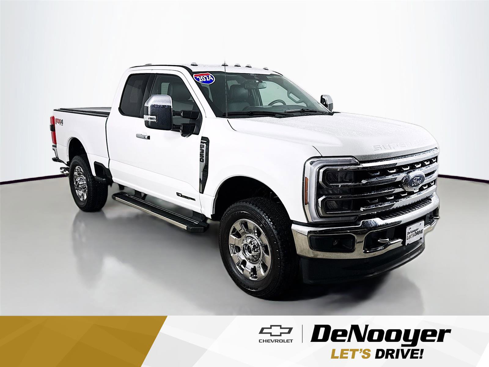 Used 2024 Ford F350 Lariat w/ Chrome Package image 1