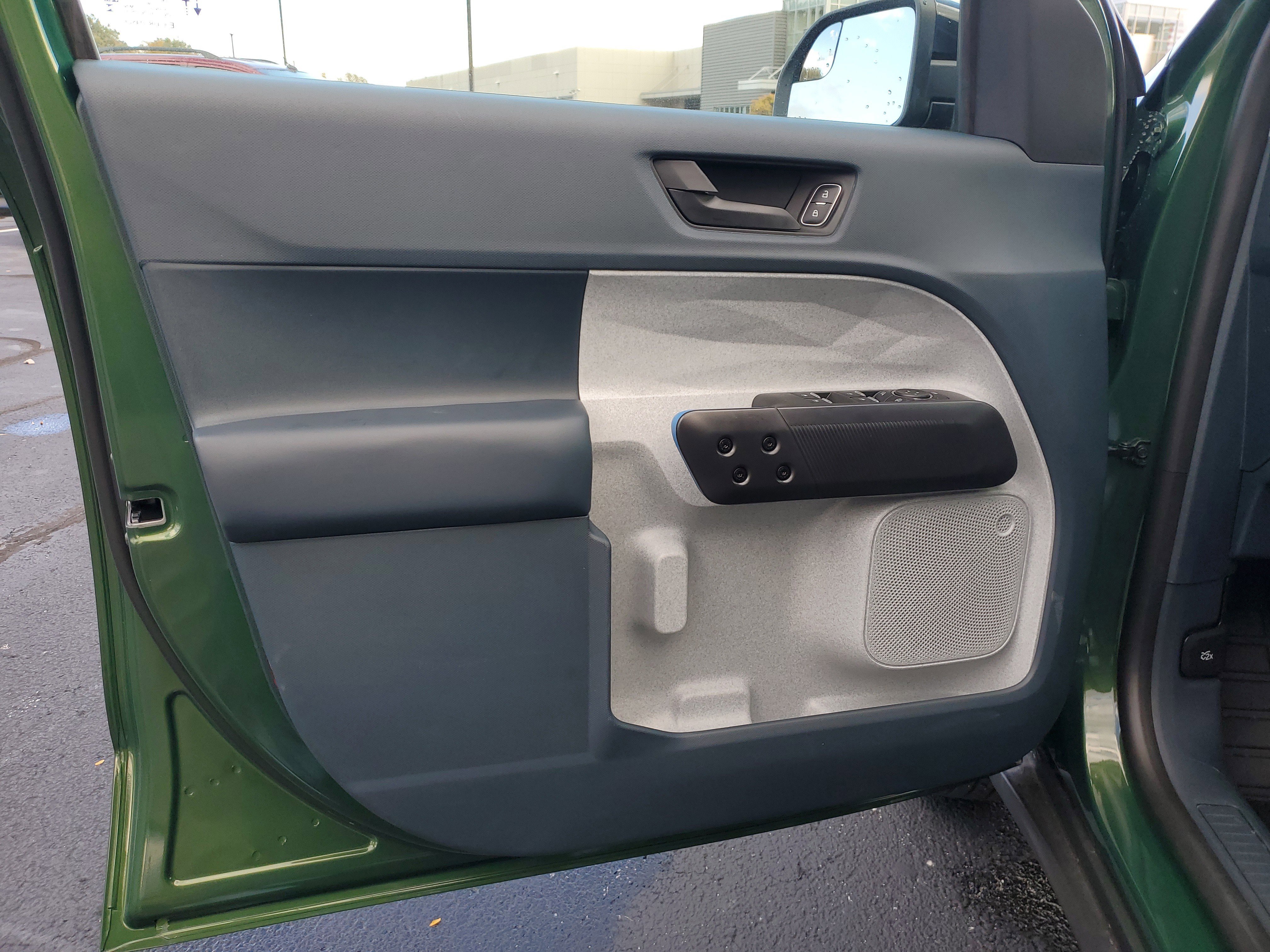 New 2025 Ford Maverick XLT w/ XLT Luxury Package image 15