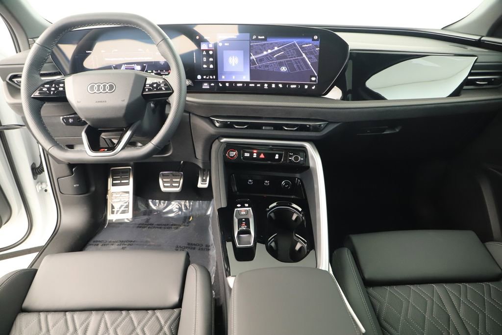 New 2025 Audi SQ5 Premium Plus image 18