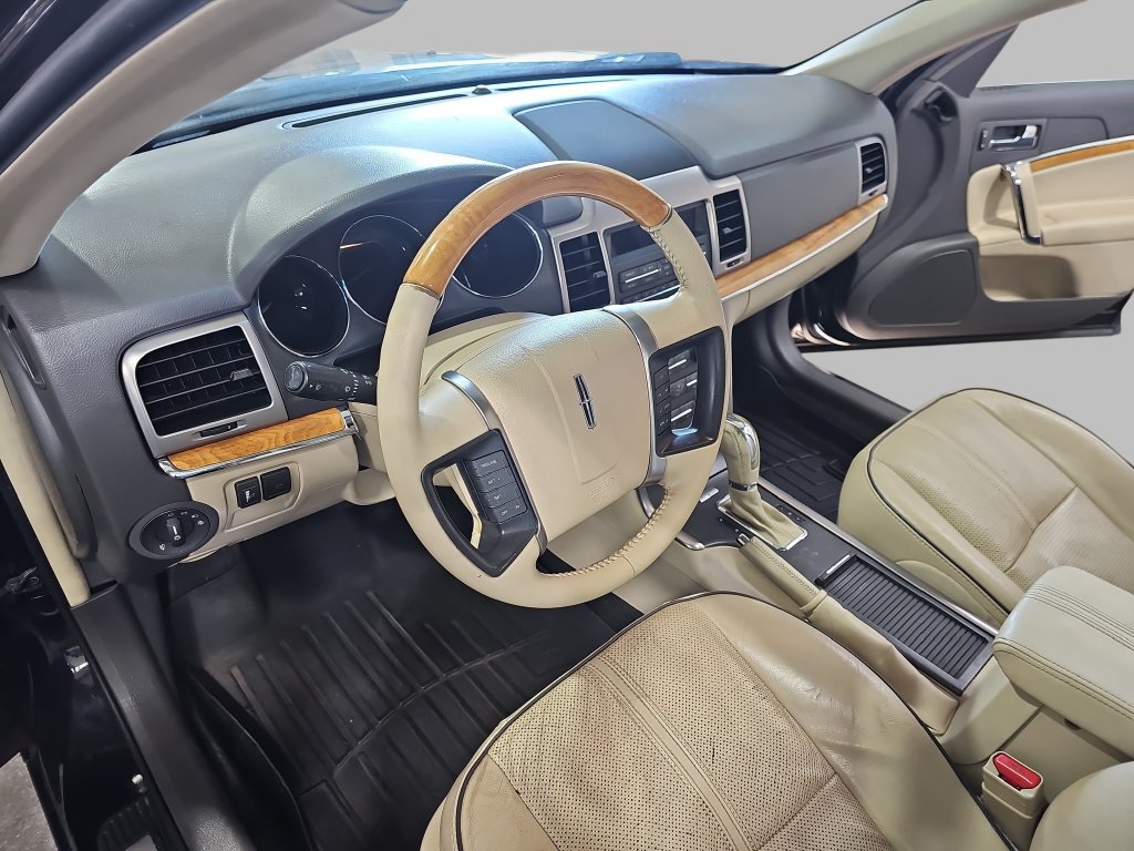Used 2012 Lincoln MKZ AWD image 19