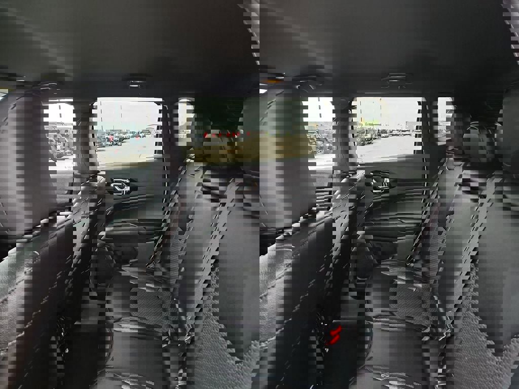 New 2026 Jeep Compass Latitude image 18