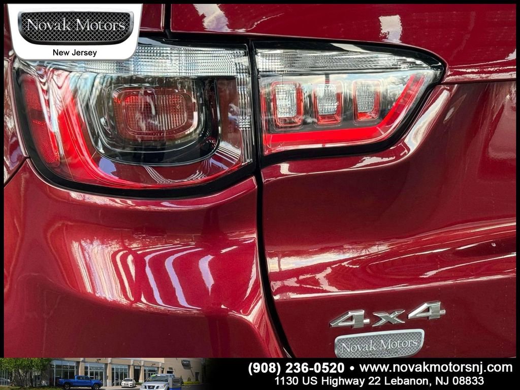 Used 2022 Jeep Compass Limited image 12