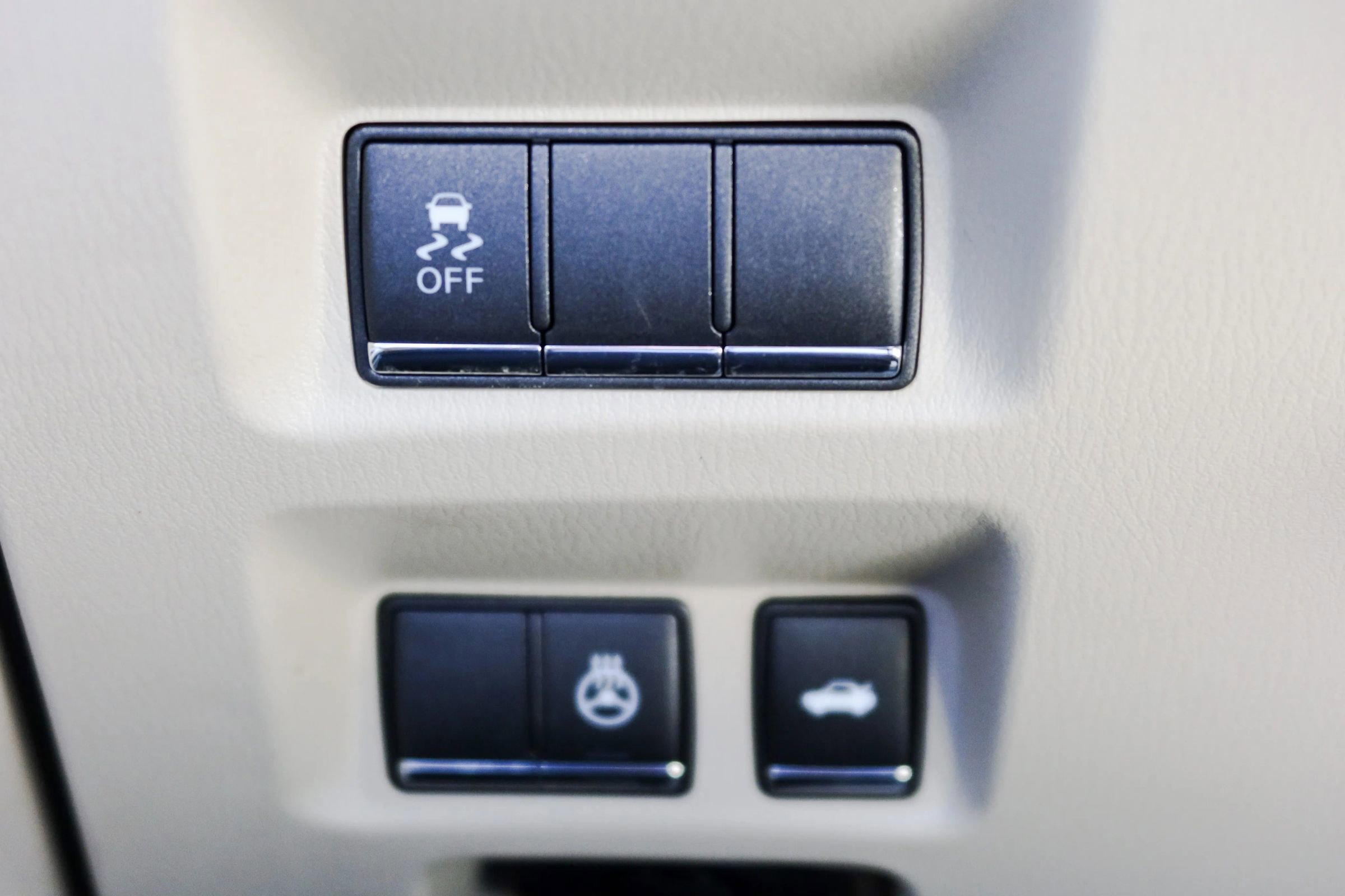 Used 2015 INFINITI Q70 3.7 image 12