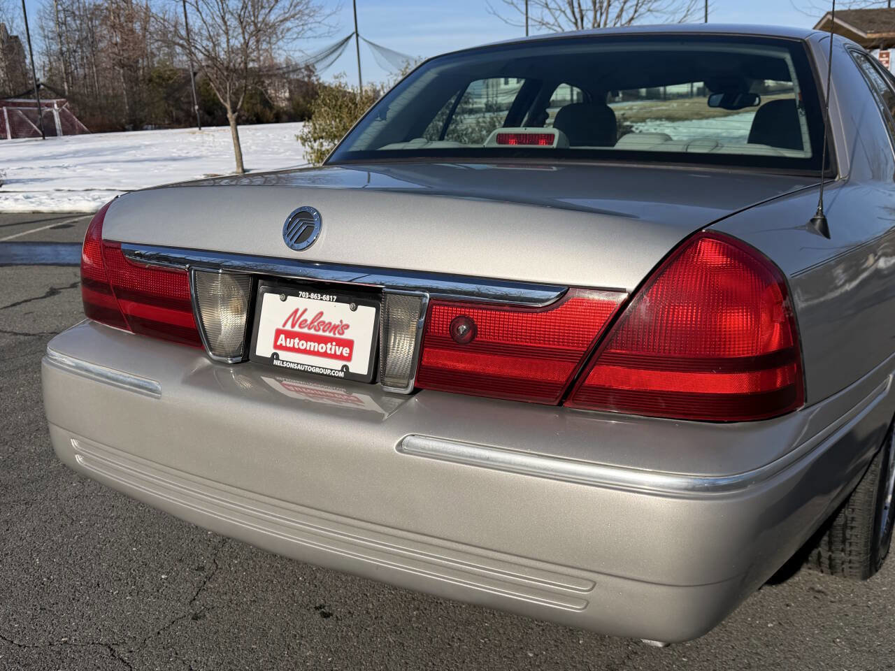 Used 2005 Mercury Grand Marquis LS image 5