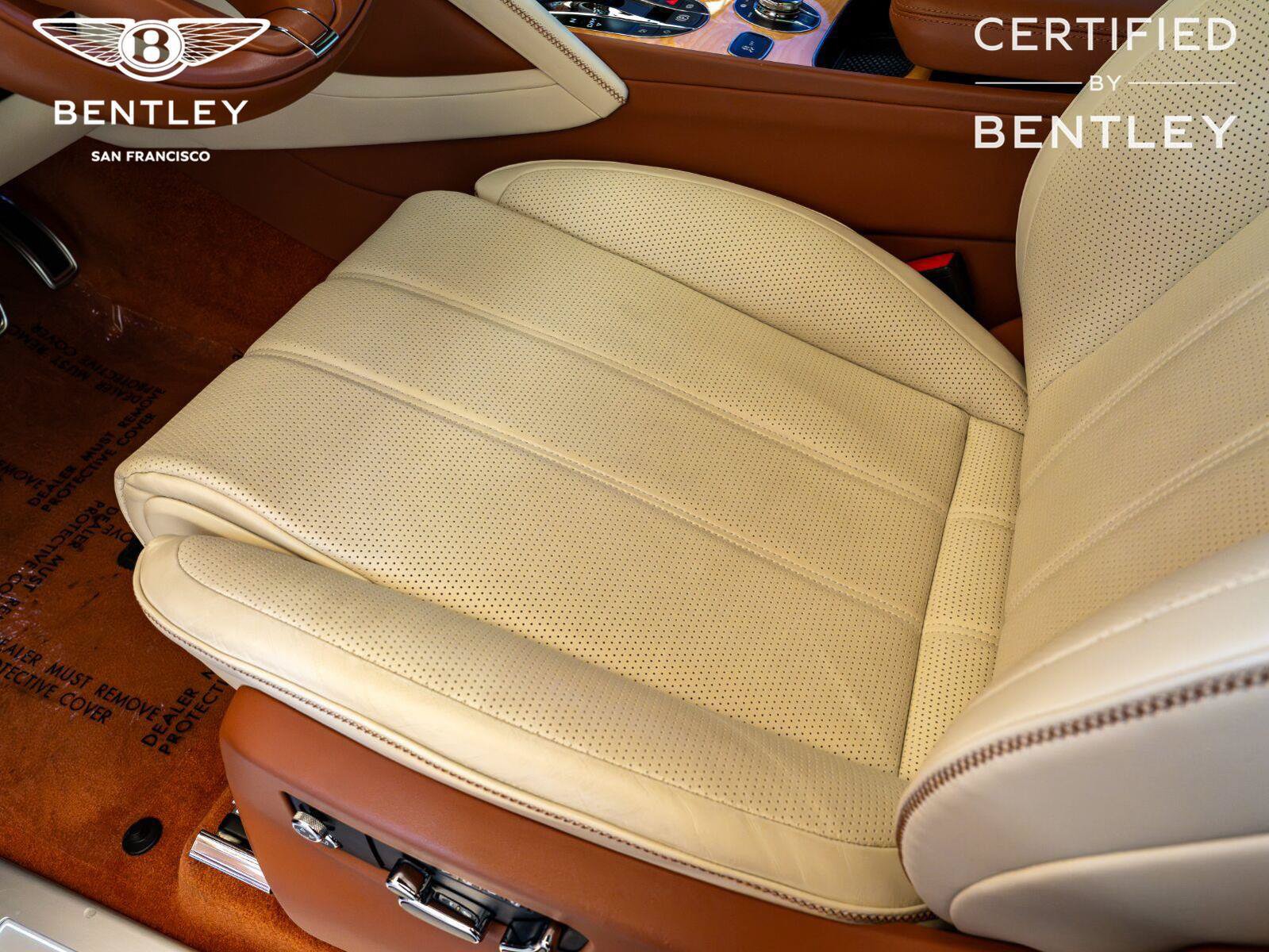 Used 2024 Bentley Bentayga AWD/4WD image 12