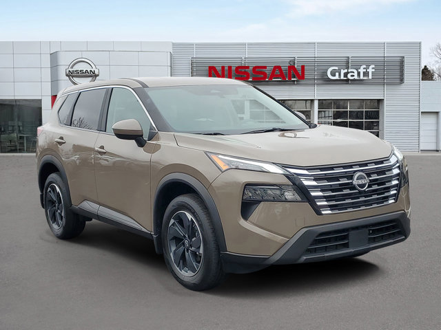 Certified 2025 Nissan Rogue SV AWD/4WD image 2
