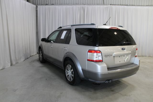Used 2008 Ford Taurus X SEL FWD image 25