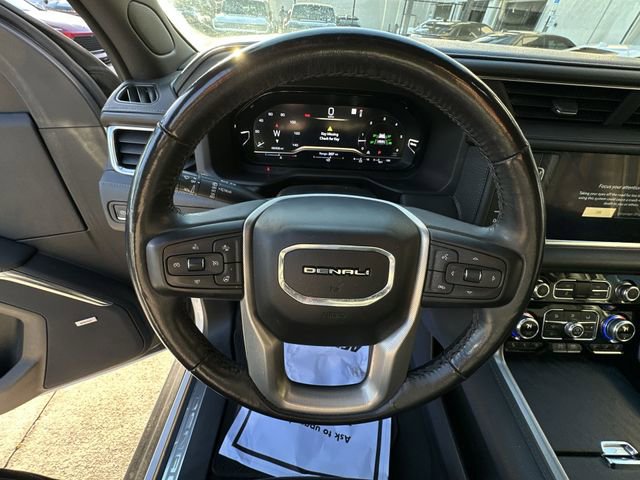 Used 2022 GMC Yukon XL Denali image 21