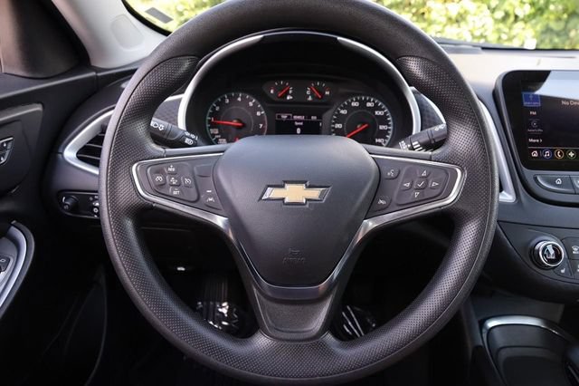 Used 2024 Chevrolet Malibu LT FWD image 10