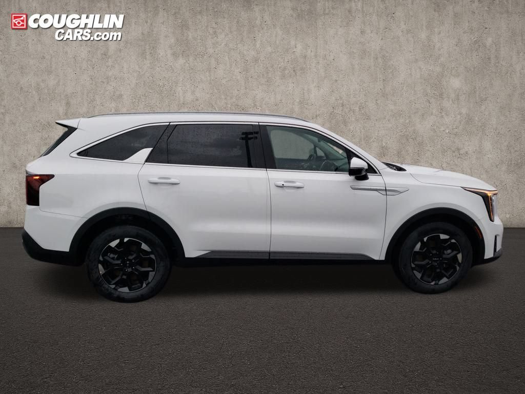 New 2026 Kia Sorento S FWD image 9
