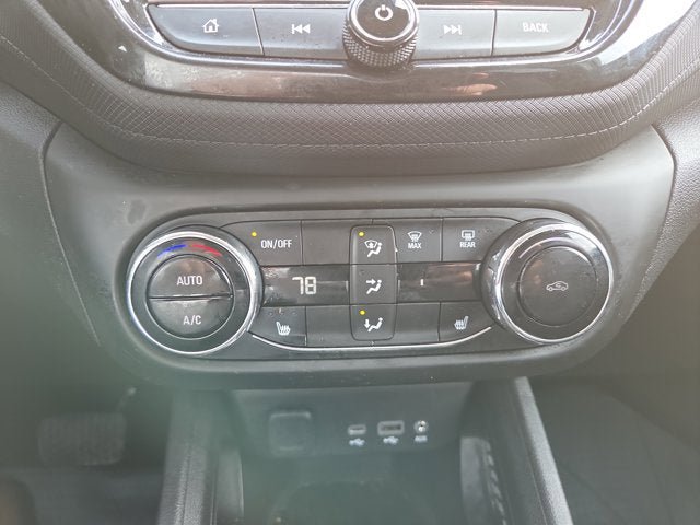 Used 2023 Chevrolet TrailBlazer LT w/ Convenience Package AWD/4WD image 18
