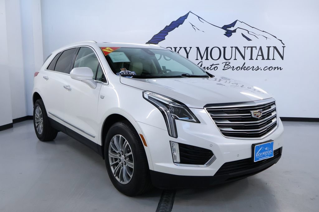 Used 2017 Cadillac XT5 Luxury w/ Driver Awareness Package