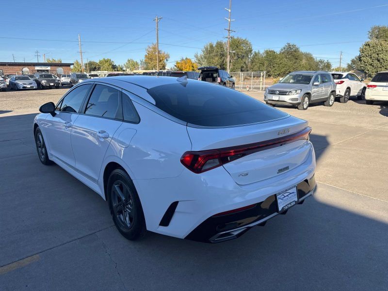 Used 2022 Kia K5 LXS image 5