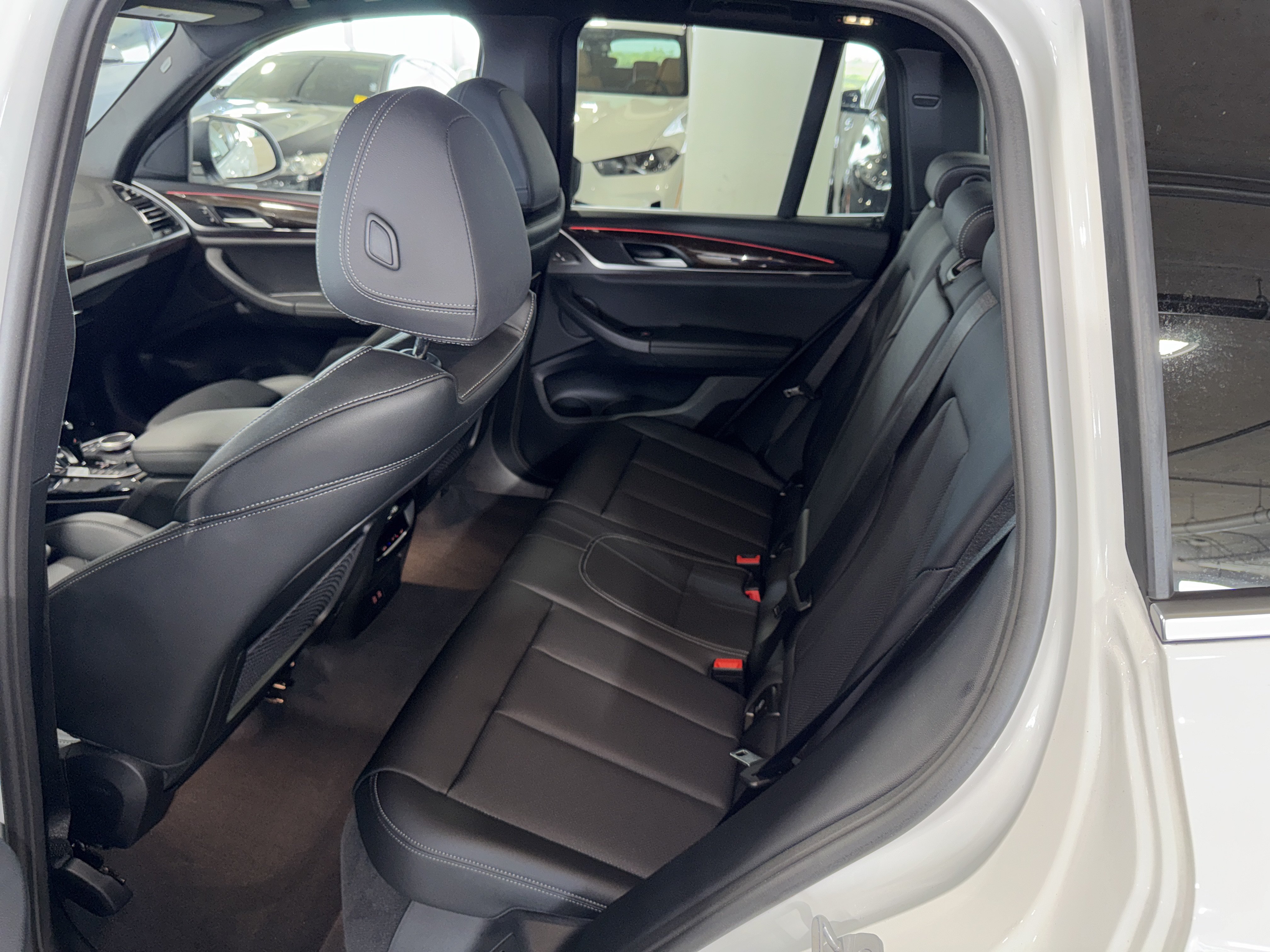 Used 2024 BMW X3 xDrive30i w/ Convenience Package AWD/4WD image 18