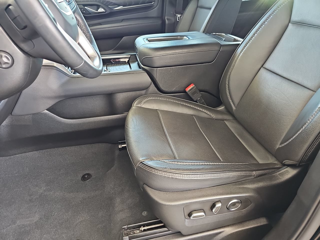 Certified 2023 GMC Yukon Denali AWD/4WD image 20